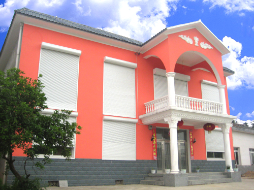 乡村私家别墅工程案例—外遮阳卷帘窗